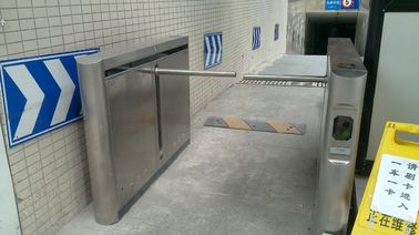 Odkryty SS304 Stal rowerów Access Channel Kropla Arm Brama Turnstiles FJC-Z6618