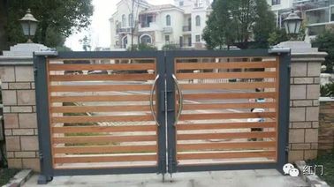 Aluminium Swing Wireless Bi składane Bramy bungalow z pilotem